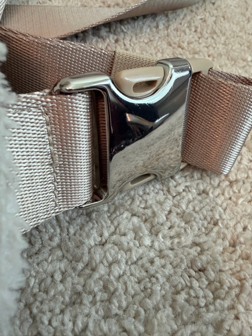 Lululemon Sherpa Crossbody Beige Cream Belt Bag 8x6" Fanny Pack - Picture 4 of 8